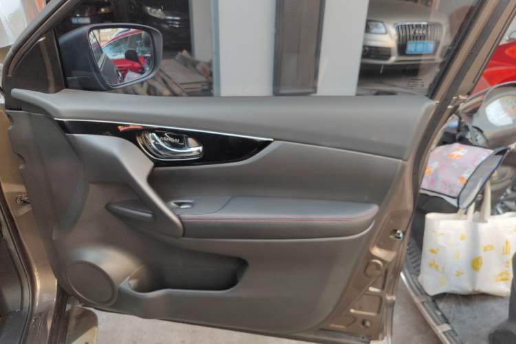 Used Nissan Qashqai 2017 2.0L CVT Smart Enjoyment Version China V Standard
