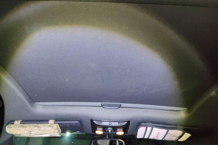 Used Volkswagen Beetle 2013 1.4TSI Luxury Model Headliner