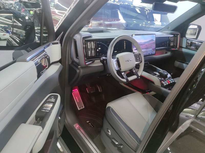 Used Formula Leopard 5 2023 Navigator Edition — 15