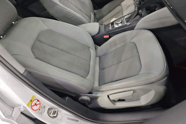 Used Audi A3 2020 Limousine 35 TFSI Fashion Edition China VI Emission Standard