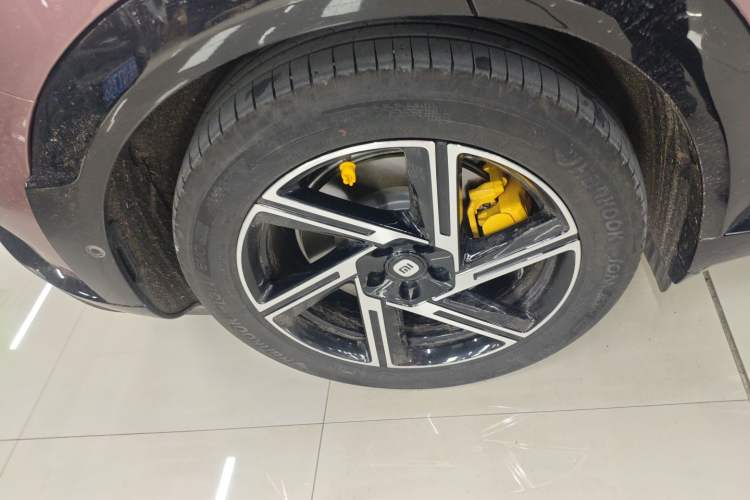 Used Xiaomi Auto YU7 2025 Ultra-Long Range All-Wheel Drive Pro Version
