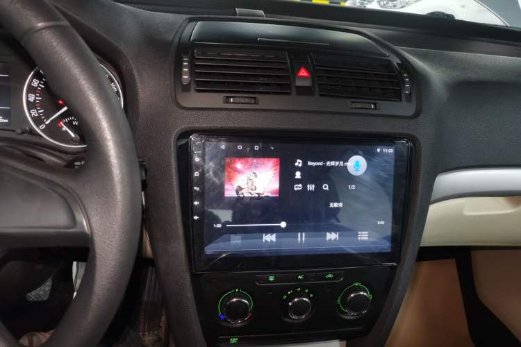 Used Skoda Octavia 2015 Classic Model 1.6L Manual Yijie Edition