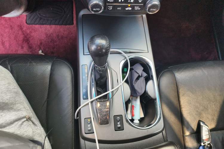 Used Acura RDX 2013 3.0L Two-Wheel Drive Elite Edition