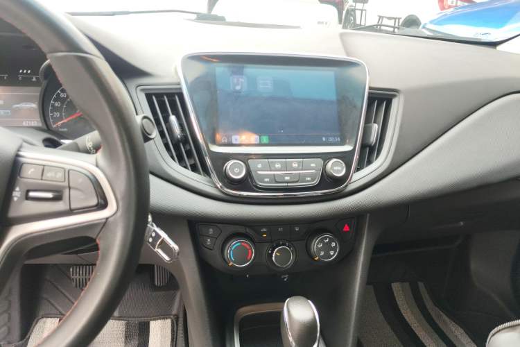 Used Chevrolet Monza 2020 Light Hybrid Redline 320T Dual-Clutch Joyful Edition Audio And AC Panel