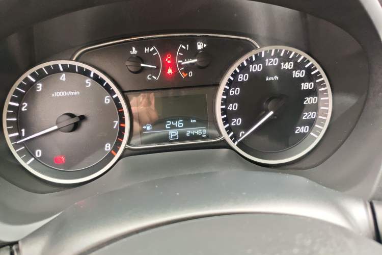 Used Nissan Sylphy 2016 1.6XV CVT Smart Enjoyment Version Odometer Close Up