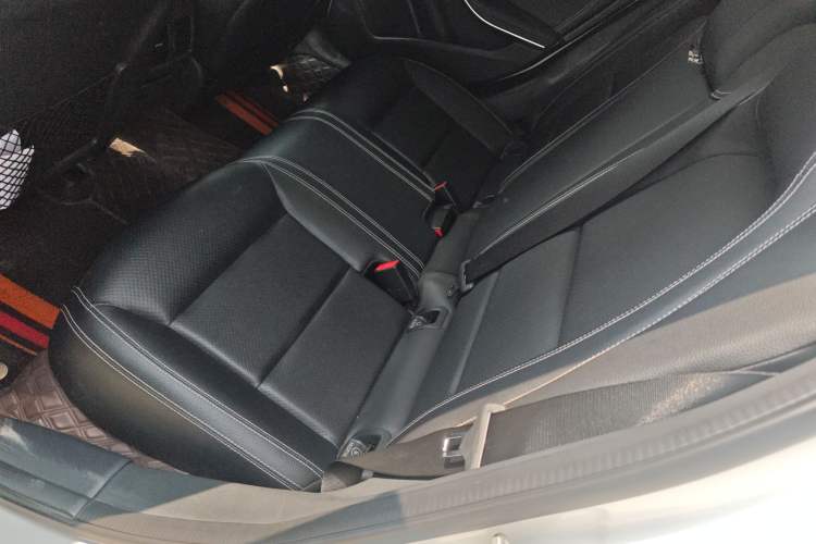 Used Mercedes-Benz GLA 2017 GLA 200 Fashion Model