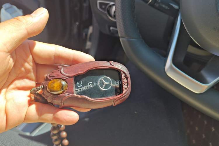 Used Mercedes-Benz E-Class 2017 E 300 L Sporty and Stylish Model Vehicle Key