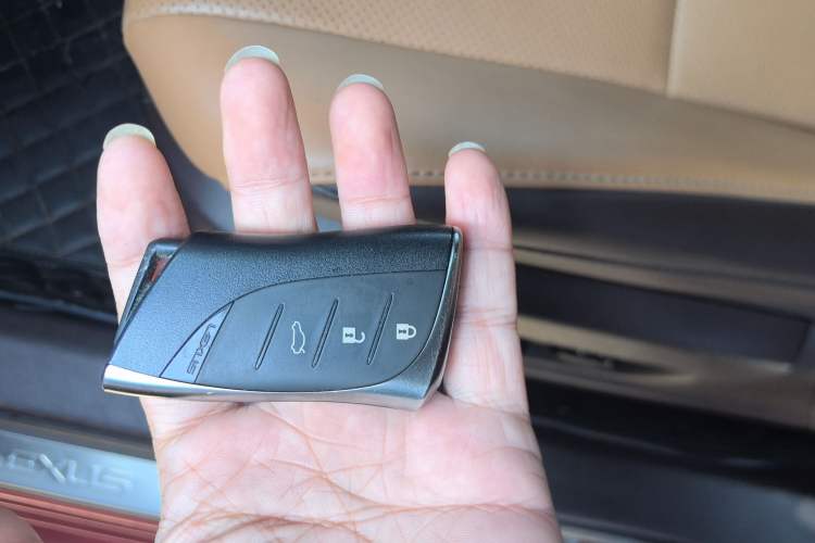 Used Lexus ES 2020 200 Excellence Edition