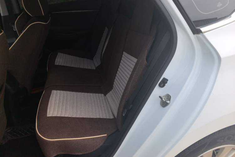 Used Hyundai Celesta 2020 1.6L Automatic GL Enjoyable Edition Left Rear Seat