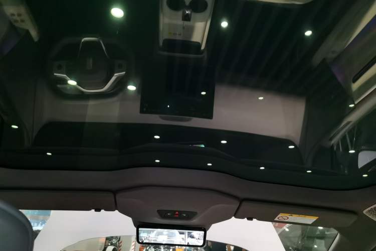 Used Avatr 06 2025 Pro Range-Extended Edition