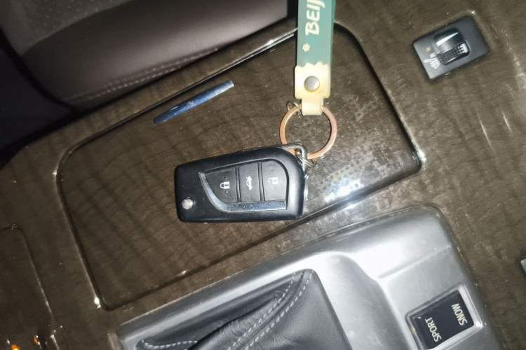 Used Toyota Reiz 2013 2.5V Shangrui Edition
