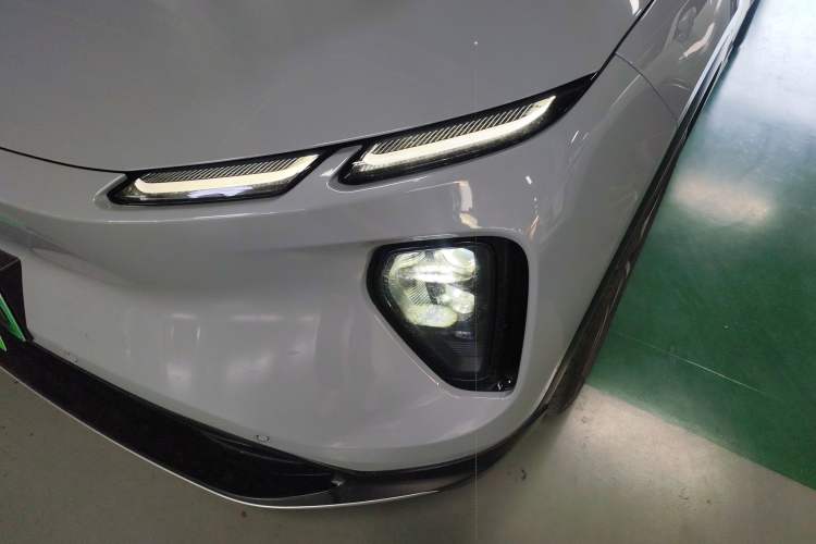 Used Nio EC6 2024 75 kWh
