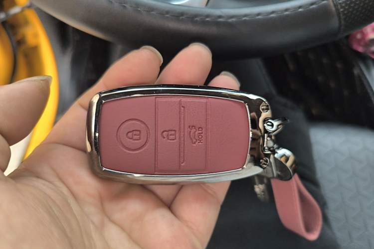 Used Kia kx1 Stonic 2019 1.4L Automatic Fun Edition China V Standard Vehicle Key