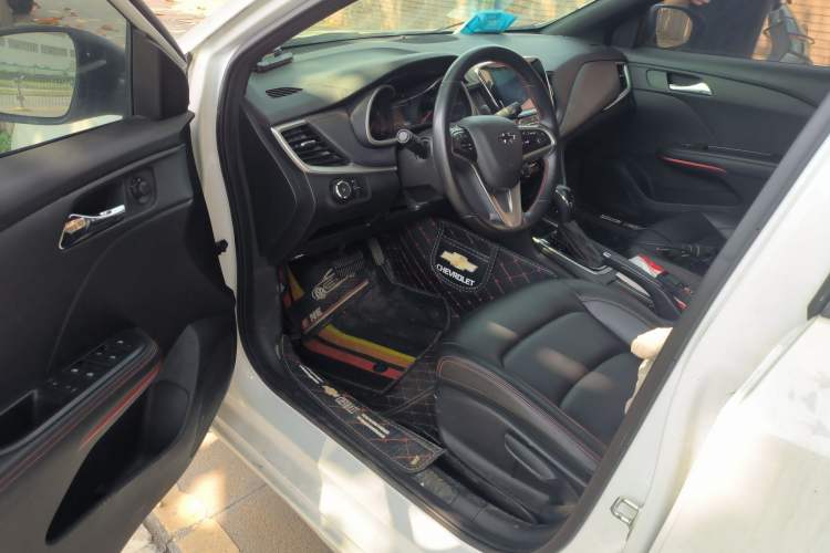 Used Chevrolet Monza 2020 Light Hybrid RS 330T Automatic Comfort Edition