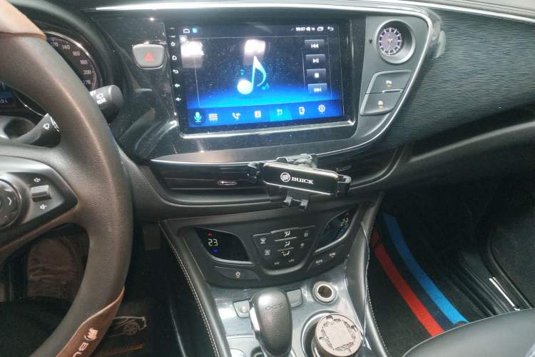 Used Buick Envision 2017 20T Two-Wheel Drive Leading Version