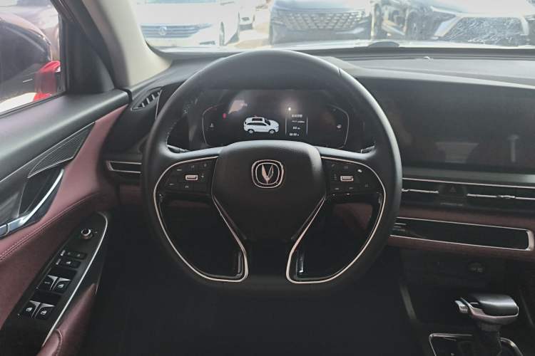 Used CHANGAN CS75 PLUS 2021 1.5T Automatic Luxury Version
