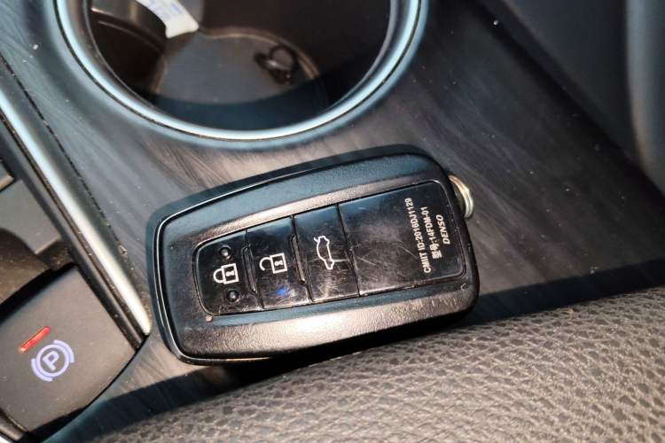 Used Toyota Camry 2023 2.0G Luxury Edition Interior 1