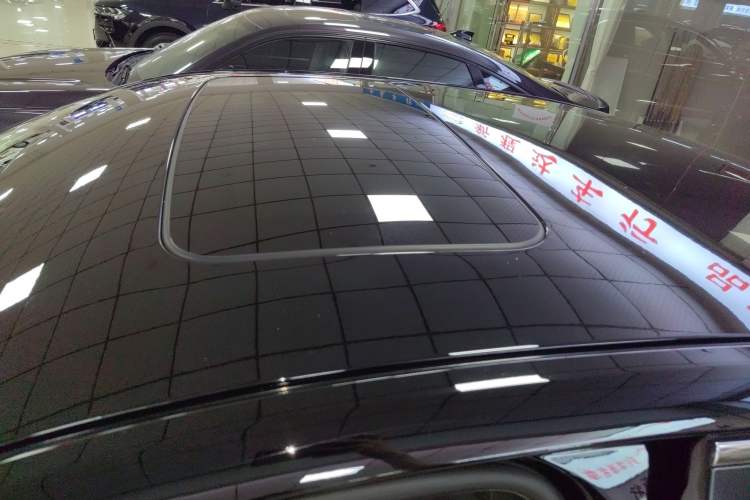 Used Chevrolet Malibu 2017 1.5T Automatic Luxury Edition Roof