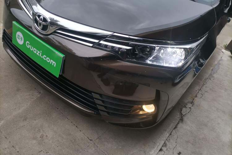 Used Toyota Corolla 2017 Revised Version 1.2T S-CVT GL-i Left Front Headlight