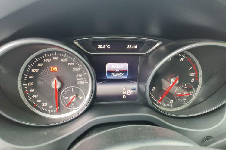 Used Mercedes-Benz GLA 2018 GLA 200 Fashion Model Instrument Cluster