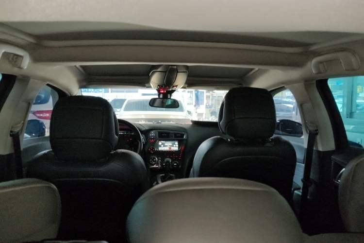 Used DS 5 2014 1.6T Luxury Edition THP160
