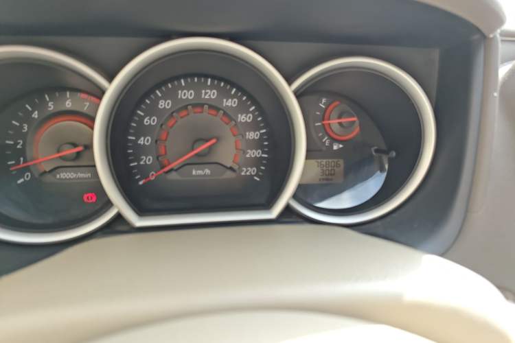 Used Nissan Sylphy 2009 1.6 XL Manual Luxury Sunroof Edition
