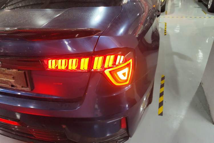 Used Lynk & Co 03 2021 03+ 2.0TD Automatic Wind-Chasing Edition
