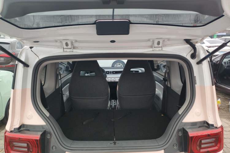 Used Wuling Hongguang MINIEV 2022 Macaron Premium Model – Lithium Iron Phosphate
