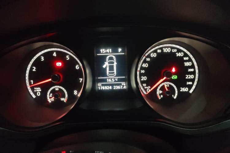 Used Volkswagen Passat 2017 330TSI DSG Luxury Edition
