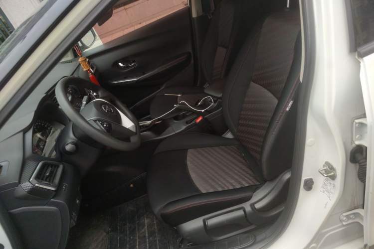 Used Nissan Lannia 2016 1.6L CVT Cool Edition