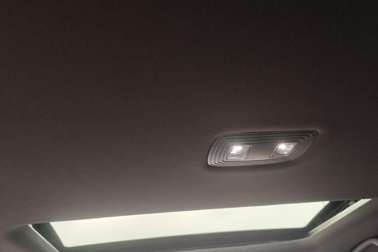 Used BYD Qin PLUS 2021 DM-i 55KM Flagship Model Headliner