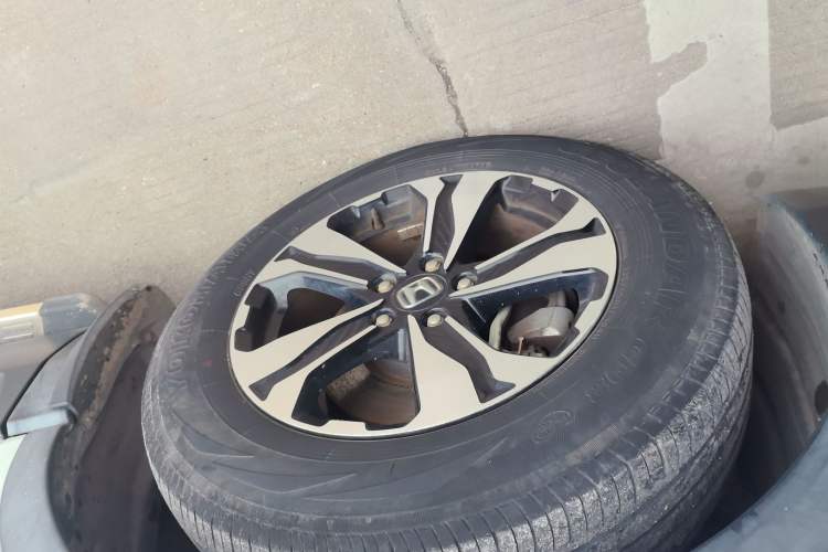 Used Honda CR-V 2021 240TURBO CVT 2WD Comfort Version Left Front Wheel Hub