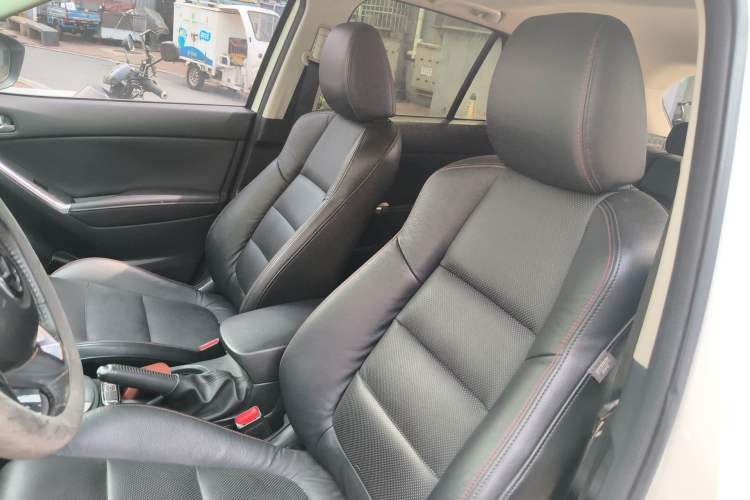 Used Mazda CX-5 2013 2.5L Automatic 4x4 Luxury Version
