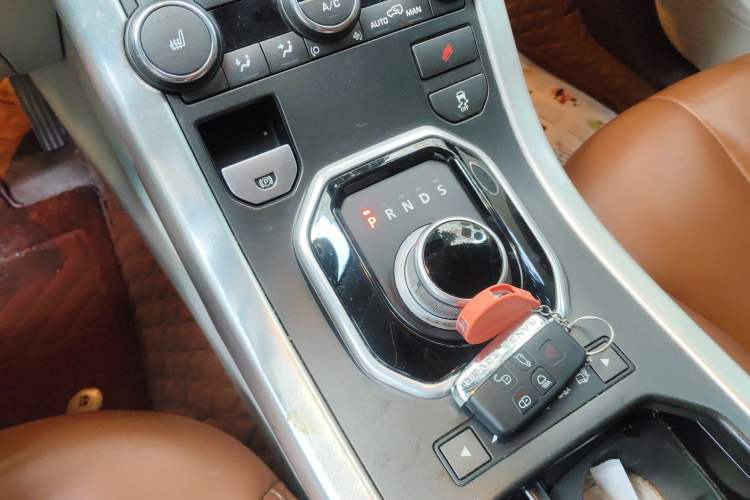 Used Land Rover Range Evoque 2012 2.0T 5-Door YAOZHI Version
