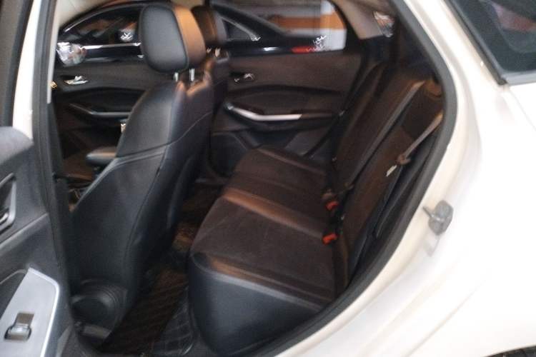 Used Ford Escort 2019 Revised Version 1.5L Automatic Enjoyment Type China VI Standard Left Rear Seat