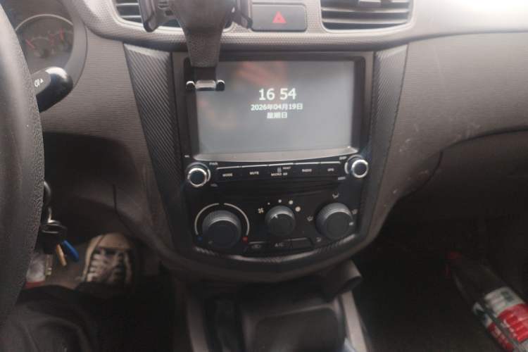 Used Wuling Hongguang 2015 1.2L S Base Model China V Standard