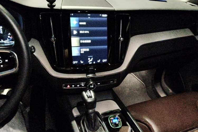 Used Volvo XC60 2020 T5 4x4 Smart Luxury Edition
