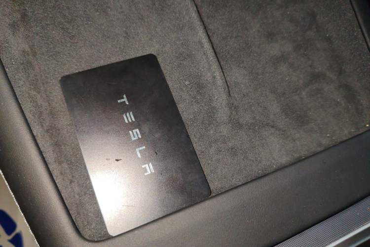 Used Tesla Model 3 2025 Rear-Wheel-Drive Version Vehicle Key