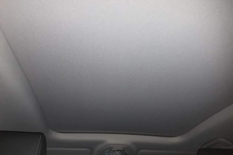 Used Wuling Asta 2022 2.0L DHT Electric-Speed Version