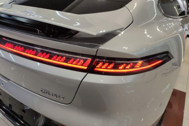 Used Dongfeng eπ eπ007 2025 Model Pure-Electric 565 All-Wheel-Drive Max Leading Edition