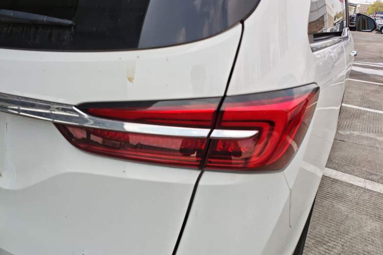 Used Buick GL8 2021 Land Cruiser Executive 652T Premium Model