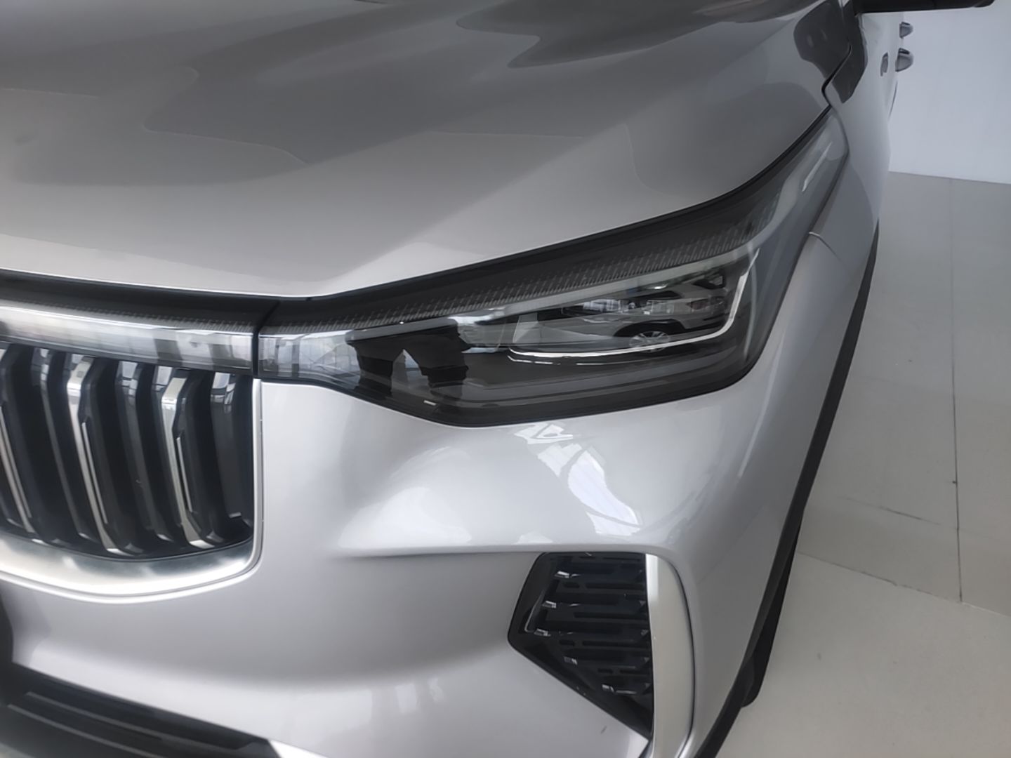 Geely Auto Emgrand X7 Sport 2026 Model 1.5TD Beloved — снимка 8