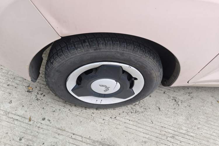 Used Wuling Hongguang MINIEV 2021 Macaron Premium Model – Lithium Iron Phosphate