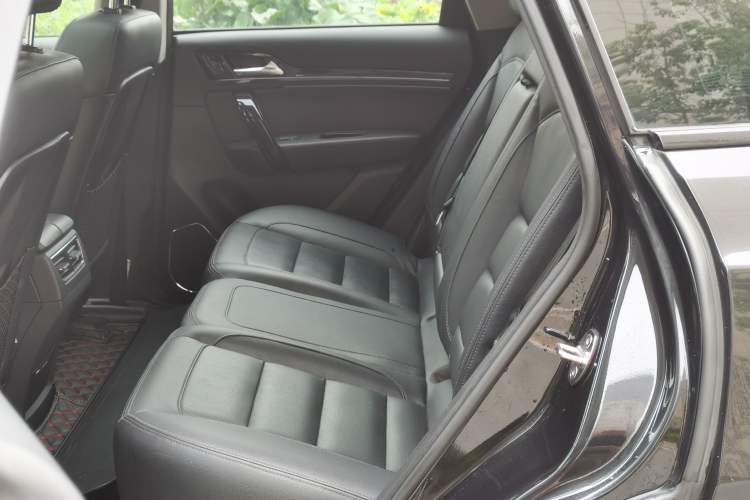 Used Zotye T600 Coupe 2017 1.5T Automatic Luxury Model Left Rear Seat