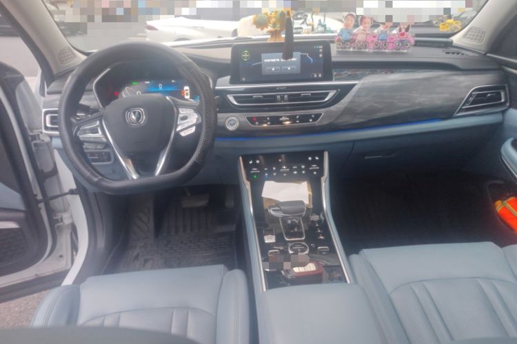Used CHANGAN CS75 New Energy 2018 1.5T PHEV Navigation Model Center Console