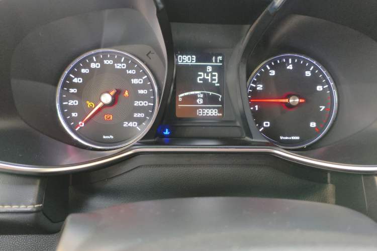 Used MG 6 2017 20T Manual Luxury Smart Connect Version China V Standard

