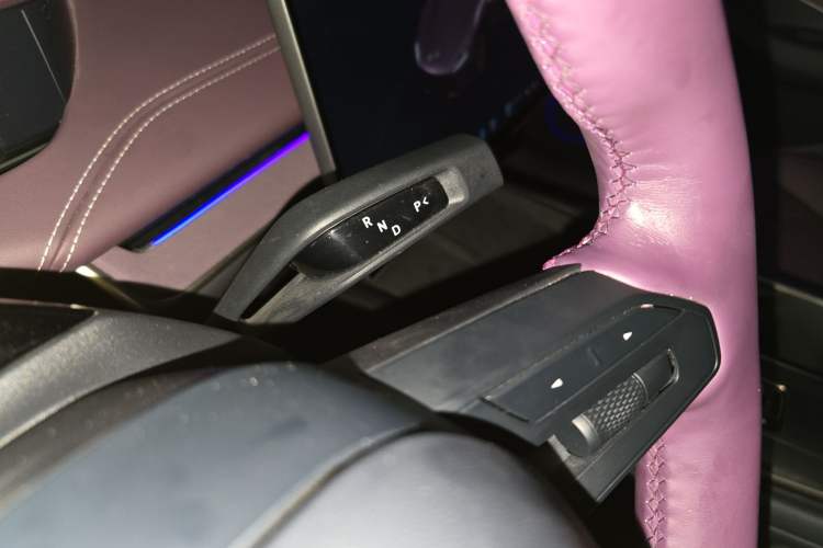 Used Xiaomi Auto SU7 2024 Rear-Drive Long-Range Intelligent Driving Version
