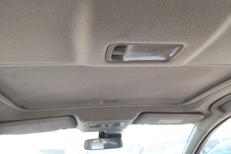 Used Nissan Tiida 2019 1.6L CVT Smart Enjoyment Version China VI Standard Headliner