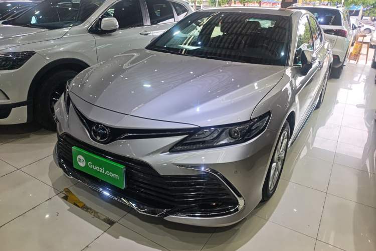 Used Toyota Camry 2023 2.0G Luxury Edition