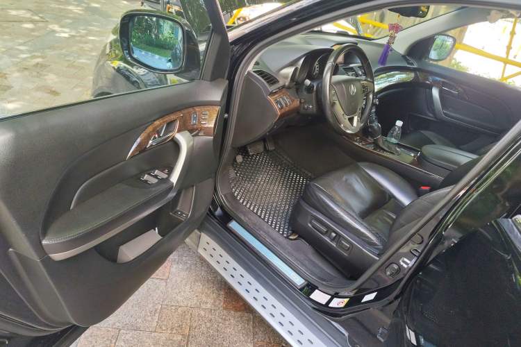 Used Acura MDX 2010 3.7 Comfort Edition Driver Seat